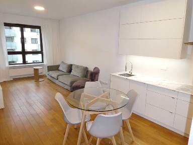 Metro R.DaszyńskiegoNowoczesne 2 pok. 41m2, komórka + garaż