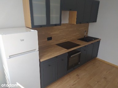 Kawalerka na sprzedaż - T. Góry ul. Szwedzka