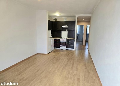 Na sprzedaż mieszkanie na I piętrze.