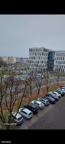 Przestronne 4-pokojowe mieszkanie z balkonem