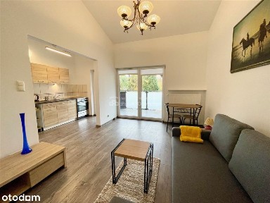 Kawalerka z dużym, słonecznym tarasem