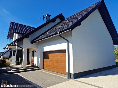 Dom, 230,71 m², Bibice