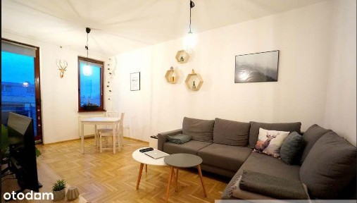 Dwupokojowe mieszkanie z balkonem i garażem w Dębniki