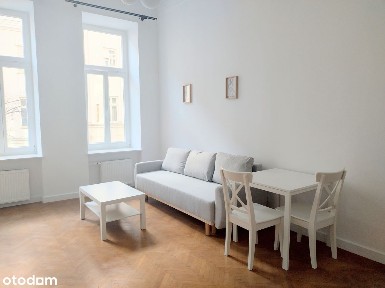 Bezpośredniokawalerka centrum