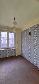 Sprzedam mieszkanie Pyskowice parter,dwa pokoje, 37,5m2 +2 piwnice