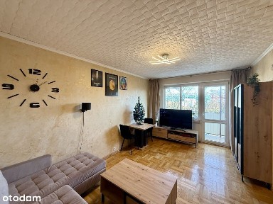 Nowe Miasto -3 Pokoje - 53 M2 - Balkon