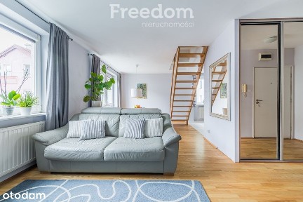 Słoneczne mieszkanie na Nowodworach