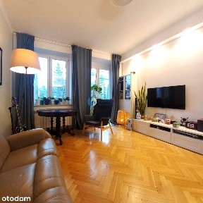 Kamienca, balkon, 1 piętro, Nowe Włochy