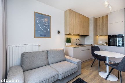 Na wynajem, 2 pokoje, Powstańców 84