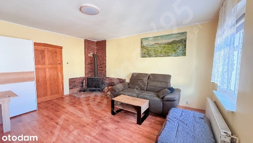 przy drodze do Jagniątkowa Ogródek