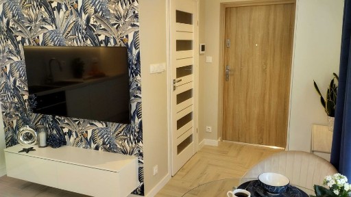 Piękny, nowy dwupokojowy apartament z ogródkiem