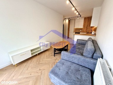 Super mieszkanie z Ogródkiem,Klimą i M.Parkingowym