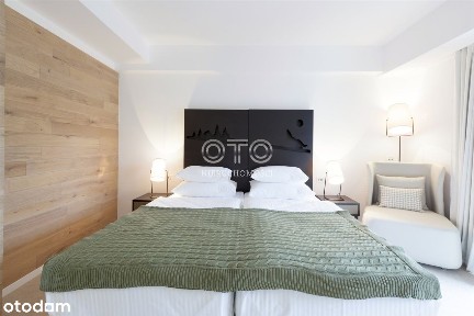 Trzy pokoje z dużym balkonem/ Dwie łazienki