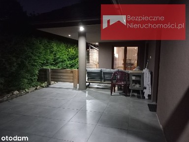 Nowy dom z pięknym tarasem blisko lasu