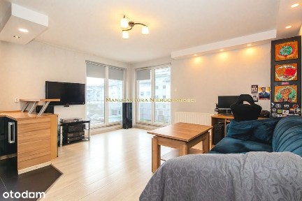 3 pokojowe mieszkanie z narożnym balkonem!