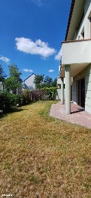 Funkcjonalny bliźniak 200m na zadbanym osiedlu