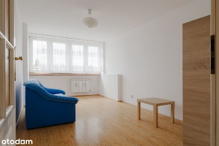 Przytulne 2 pokoje z osobną kuchnią i garderobą - ul. Złotostocka