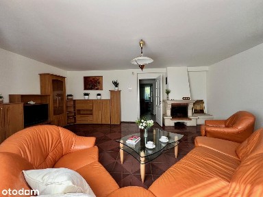 Dom z ogrodem i garażem na Maślicach