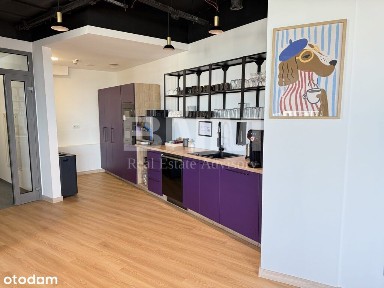 Świeżo wykończona przestrzeń przy [M] Wierzbno