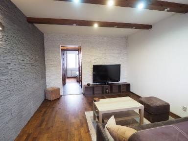 Do wynajęcia 2-pokojowe w pełni rozkładowe przy ul.Łęczyckiej w Łodzi.