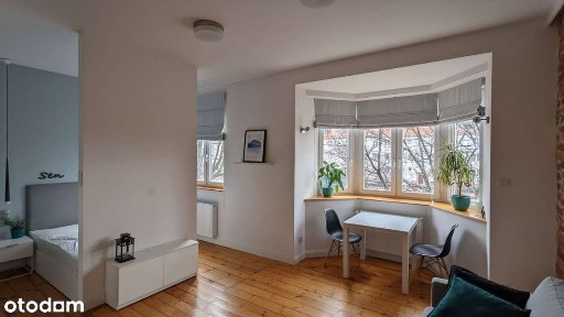 Klimatyczna kawalerka - centrum, blisko parku