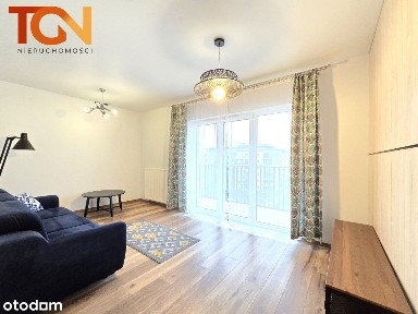 Duże trzy pokoje nieopodal Sukcesji