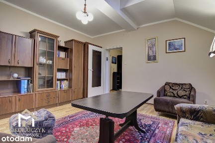 2 pokoje / Pl. Konstytucji 3 Maja / 43 m2 / 3 piętro