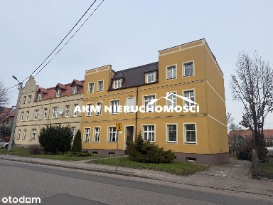 Mieszkanie na pierwszym piętrze w kamienicy