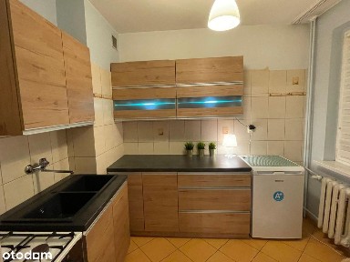 Mieszkanie z balkonem - kawalerka oś. Obrońców Pokoju