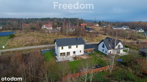 Dom dla dużej rodziny w malowniczej okolicy