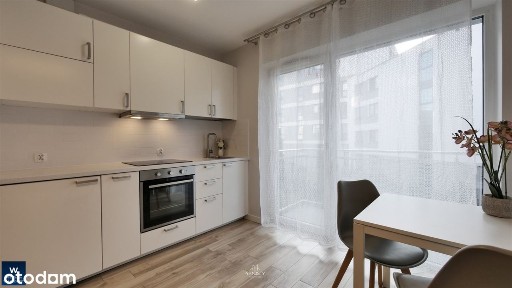 Nowoczesne mieszkanie przy P&R Czerwone Maki