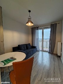 2 pokojowe z balkonem, ul. Zaciszna !