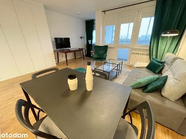 Przestronna Kawalerka na Mokotowie/Loggia/ ul. Bruna