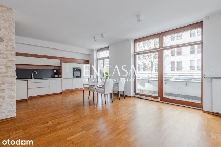 Odświeżony duży apartament w Miasteczku Wilanów