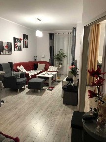 Wynajmę komfortowy 2-pokojowy apartament w centrum przy parku