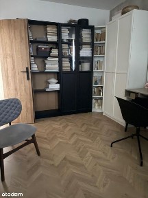 Blok, 2 piętro, 3 pokoje, 47 m2, Bielawa