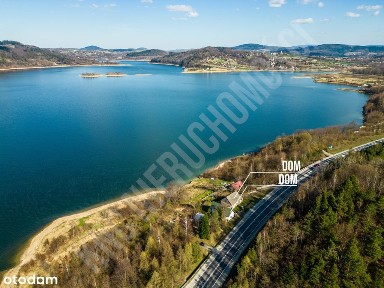Budynki z widokiem na Jezioro Mucharskie