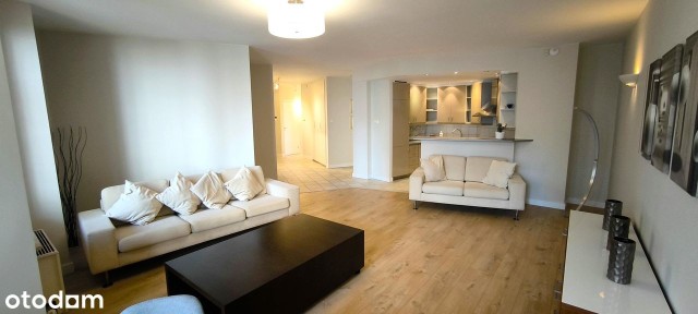 W Centrum, 105m2, 400m. od Metra R.Daszyńskiego,garaż,w apartamentowcu