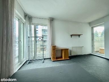 niezależny układ,umeblowane,wyposażone,balkon