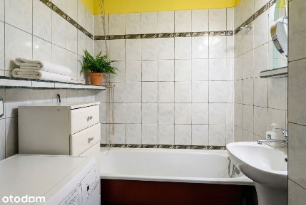 3 pokoje z dużym balkonem i widokiem na zieleń