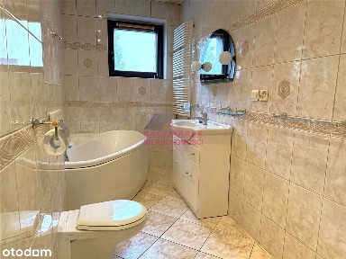 Dom w pożądanej lokalizacji!