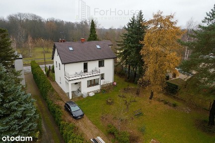 Willa przy parku. Dwa niezależne lokale.