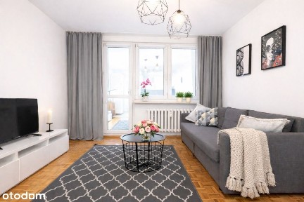 Przy Teatr Ochota | Obok Hali Banacha | Rama H