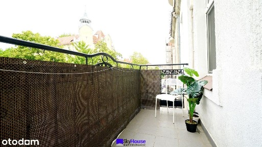 Mieszkanie wśród zieleni i ładnym widokiem.Centrum