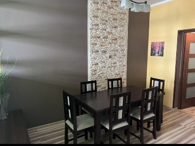 Sprzedam mieszkanie w centrum miasta. Bez pośredników