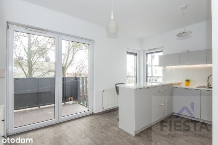 ul. Szkolna, 2 pok. z balkonem + m. postojowe