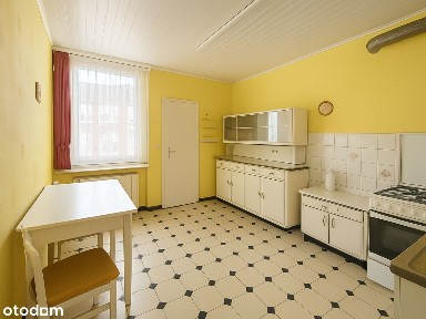 Na sprzedaż przestronne 2-pokojowe mieszkanie