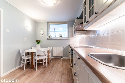 Nietuzinkowe dwupoziomowe mieszkanie w Helu!