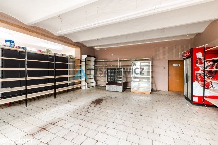 Lokal handlowo-usługowy w centrum Silna