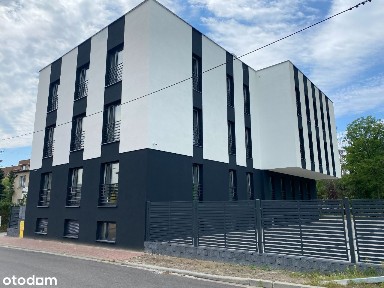 Wynajem pow. biurowych: 50zł/m2: 27,6m2